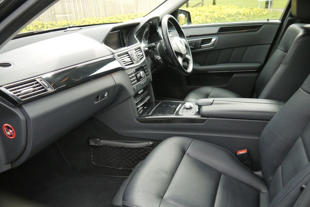 Used Mercedes-Benz E Class 2011 for sale - 77539297: Photo 18