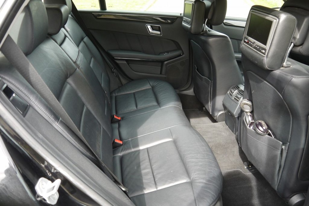 Used Mercedes-Benz E Class 2011 for sale - 77539297: Photo 27