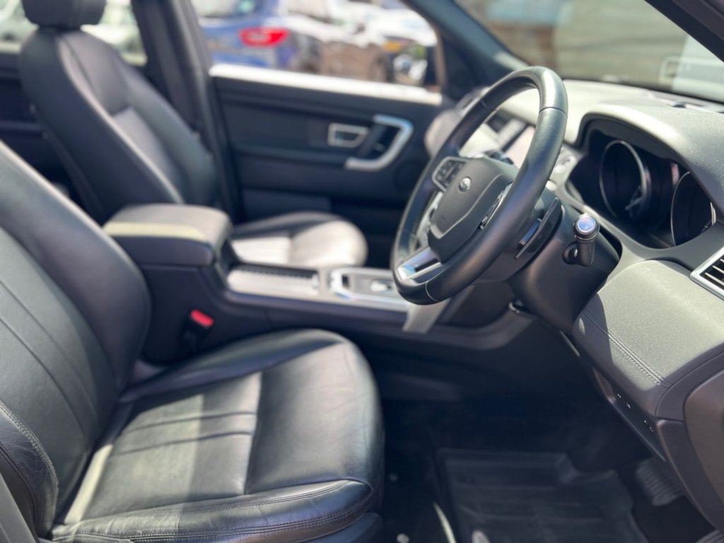 Used Land Rover Discovery Sport 2018 for sale - 77539329: Photo 17