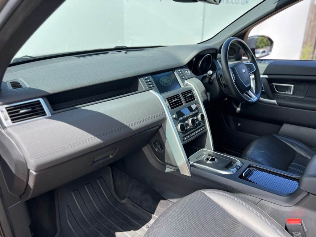 Used Land Rover Discovery Sport 2018 for sale - 77539329: Photo 19