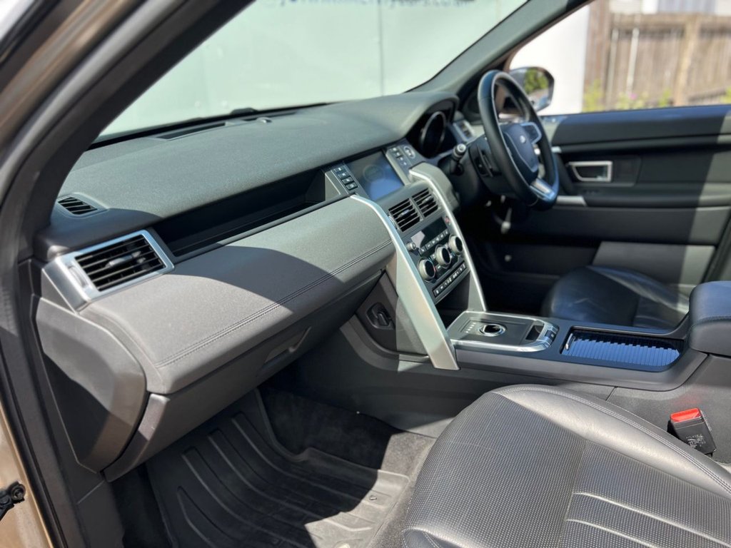 Used Land Rover Discovery Sport 2018 for sale - 77539329: Photo 22