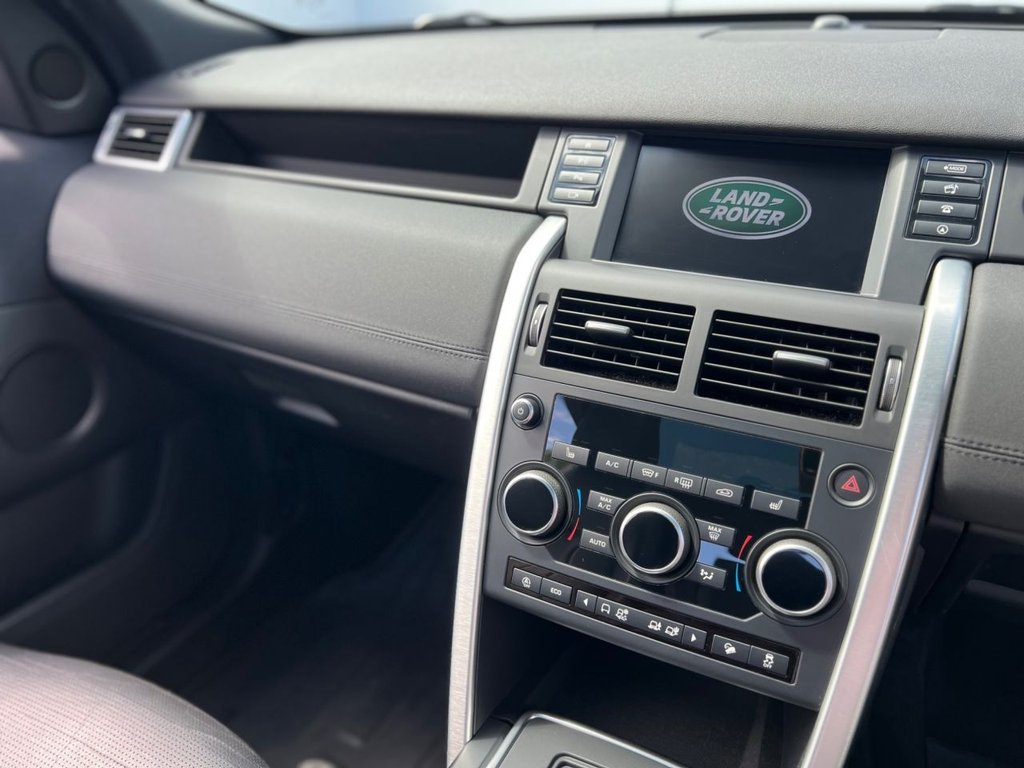 Used Land Rover Discovery Sport 2018 for sale - 77539329: Photo 34