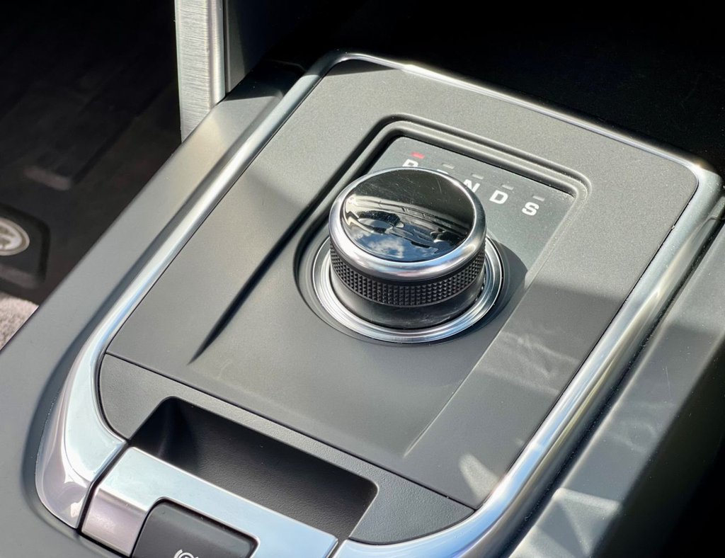 Used Land Rover Discovery Sport 2018 for sale - 77539329: Photo 48