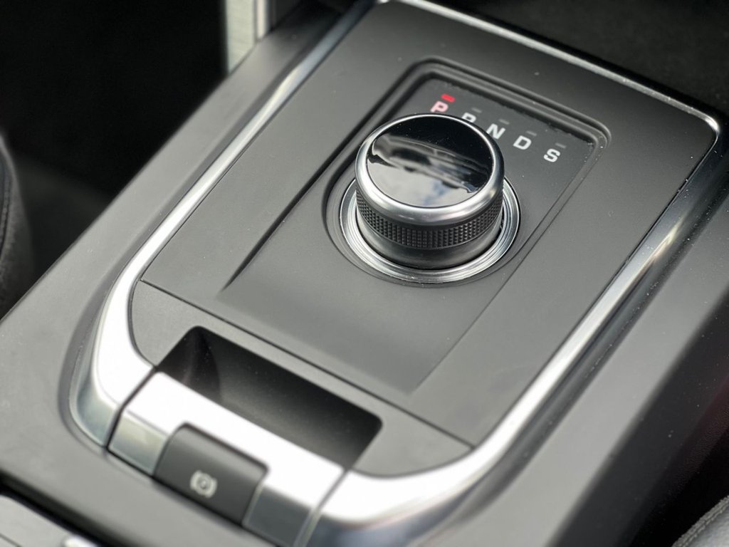 Used Land Rover Discovery Sport 2018 for sale - 77539329: Photo 49