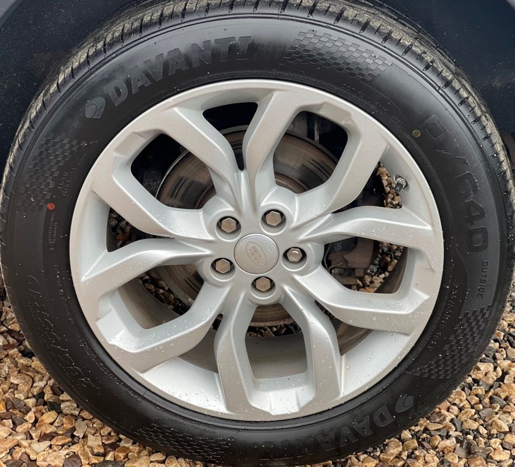 Used Land Rover Discovery Sport 2018 for sale - 77539329: Photo 8