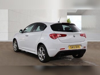 Used Alfa Romeo Giulietta 2018 for sale - 78228002: Photo
