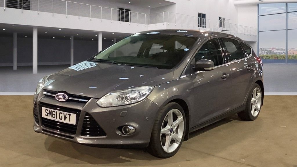 Used Ford Focus 2011 for sale - 77539305: Photo 2