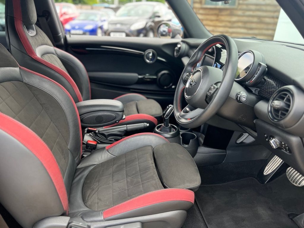 Used MINI Hatch 2018 for sale - 77539306: Photo 37