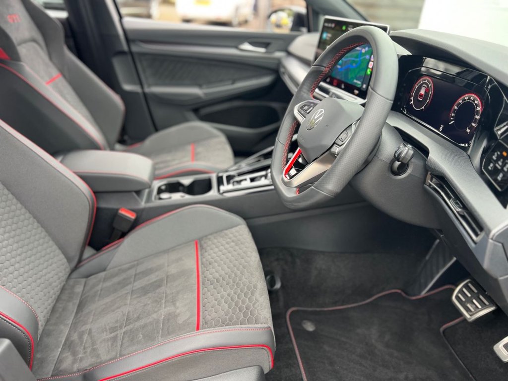 Used Volkswagen Golf 2025 for sale - 77539319: Photo 16