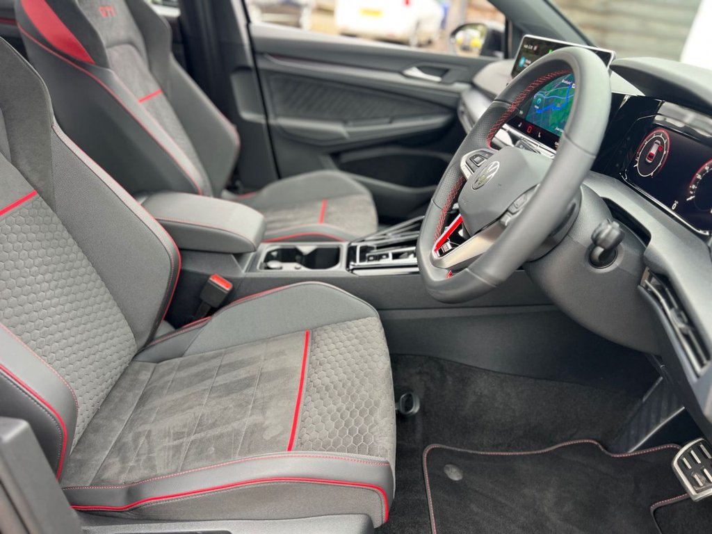 Used Volkswagen Golf 2025 for sale - 77539319: Photo 17