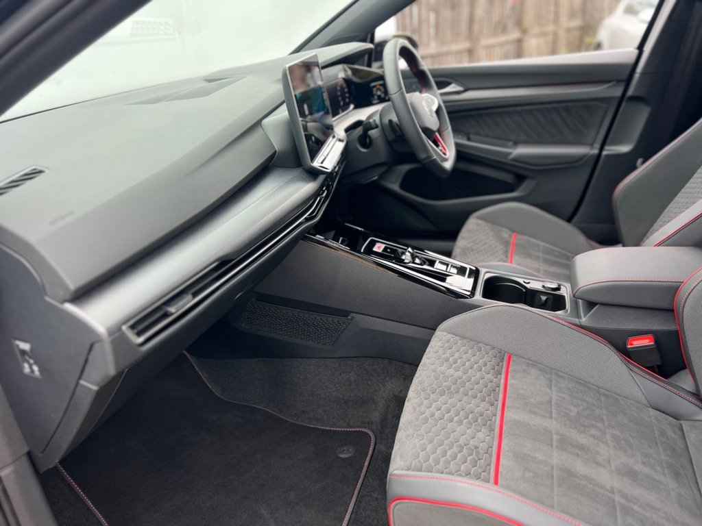 Used Volkswagen Golf 2025 for sale - 77539319: Photo 23