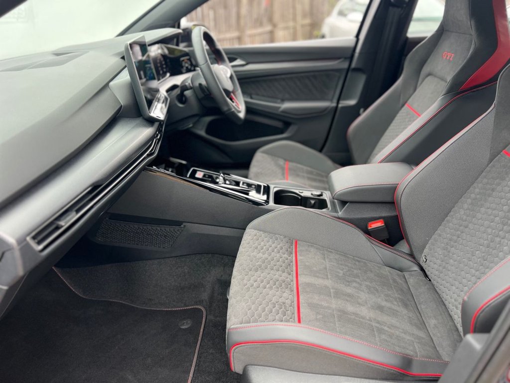 Used Volkswagen Golf 2025 for sale - 77539319: Photo 25