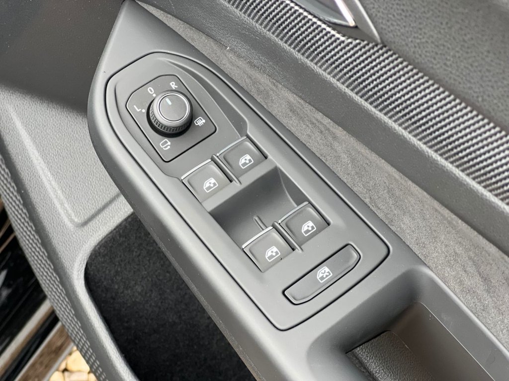 Used Volkswagen Golf 2025 for sale - 77539319: Photo 45