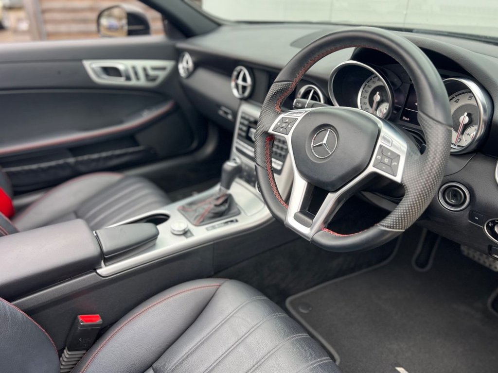 Used Mercedes-Benz SLK 2013 for sale - 77539331: Photo 15