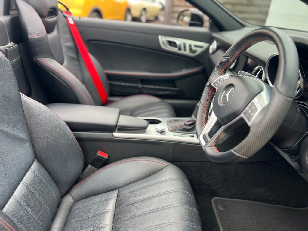 Used Mercedes-Benz SLK 2013 for sale - 77539331: Photo 19