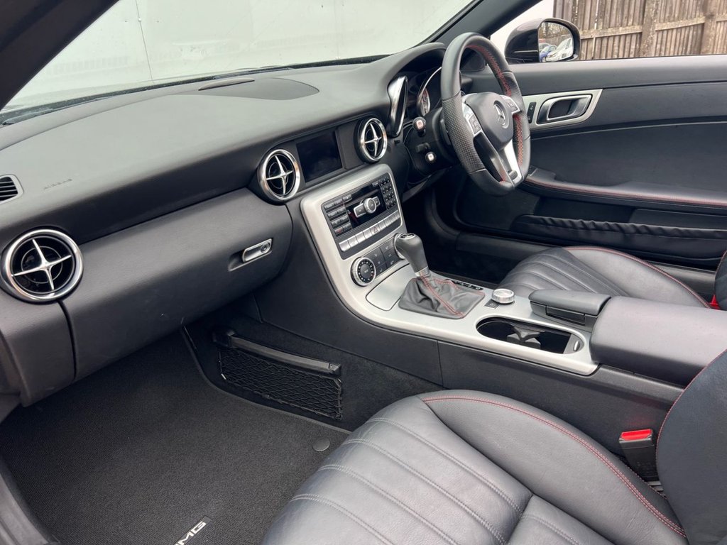 Used Mercedes-Benz SLK 2013 for sale - 77539331: Photo 24