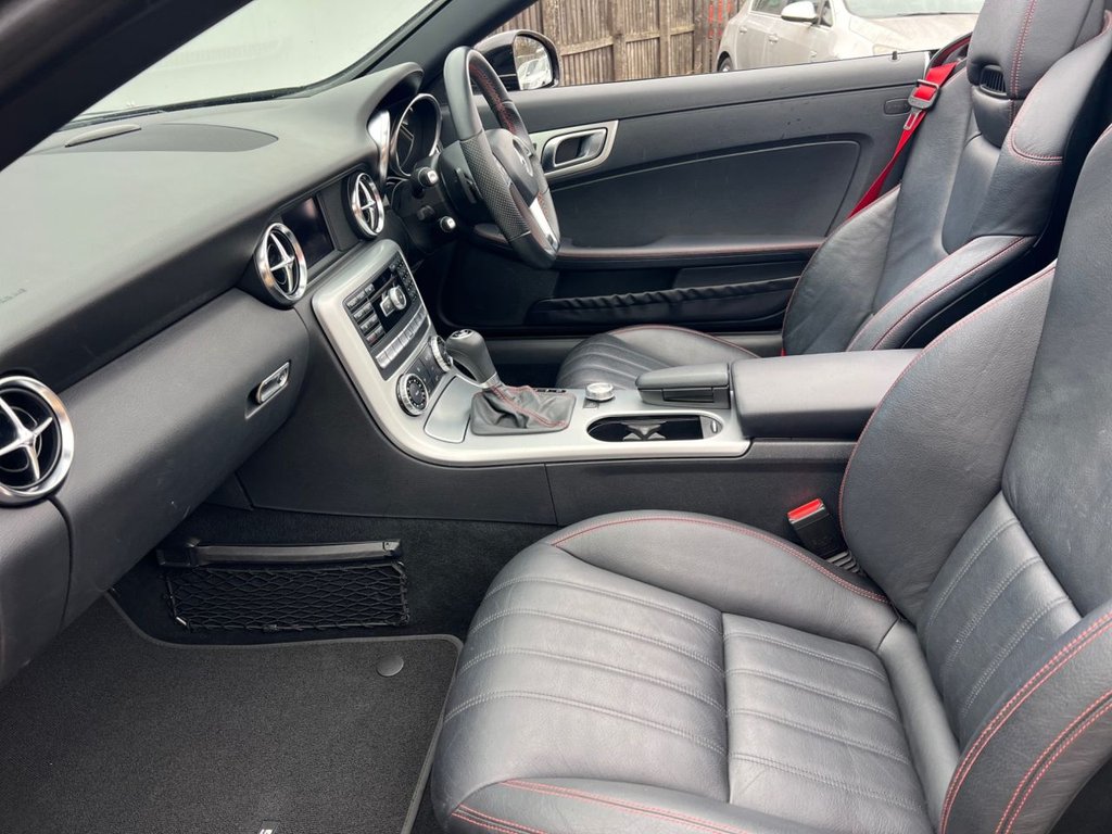 Used Mercedes-Benz SLK 2013 for sale - 77539331: Photo 28