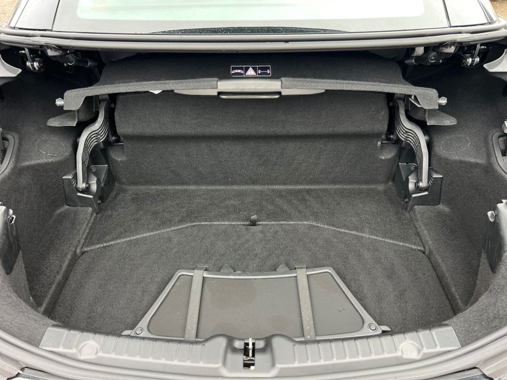 Used Mercedes-Benz SLK 2013 for sale - 77539331: Photo 44