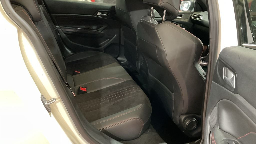 Used Peugeot 308 2017 for sale - 77703859: Photo 8