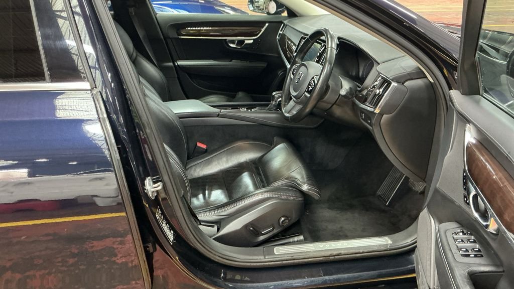 Used Volvo V90 2018 for sale - 78069152: Photo 7