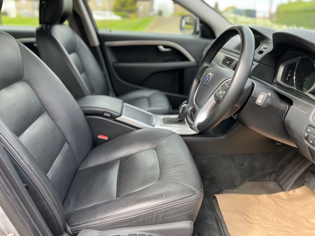 Used Volvo XC70 2013 for sale - 77539302: Photo 17