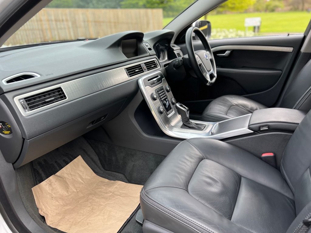 Used Volvo XC70 2013 for sale - 77539302: Photo 25