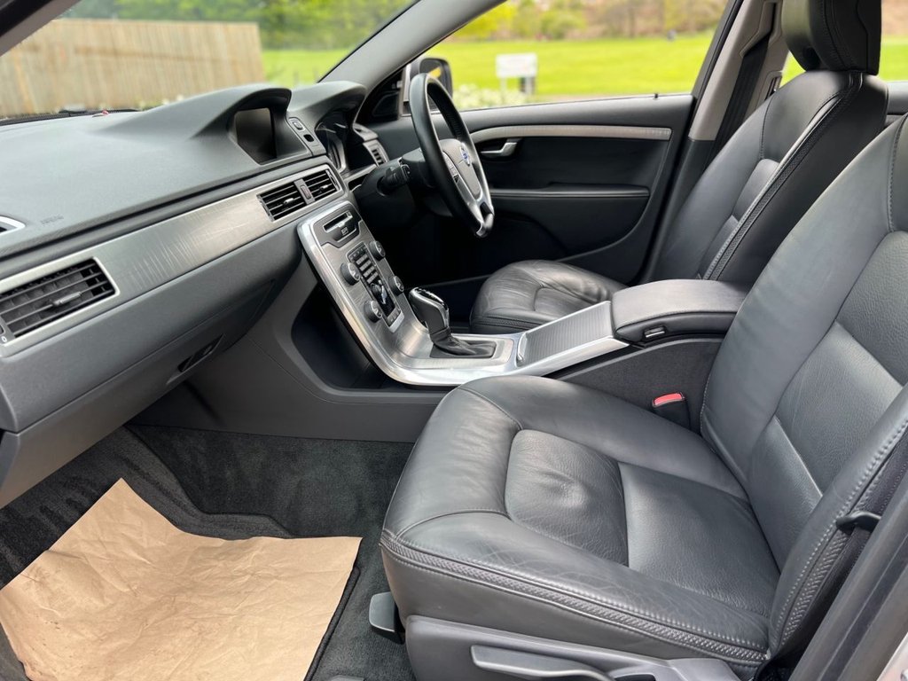 Used Volvo XC70 2013 for sale - 77539302: Photo 31