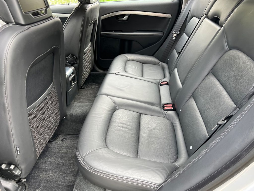 Used Volvo XC70 2013 for sale - 77539302: Photo 35