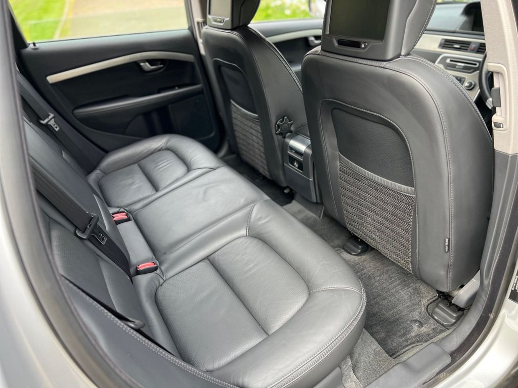 Used Volvo XC70 2013 for sale - 77539302: Photo 36