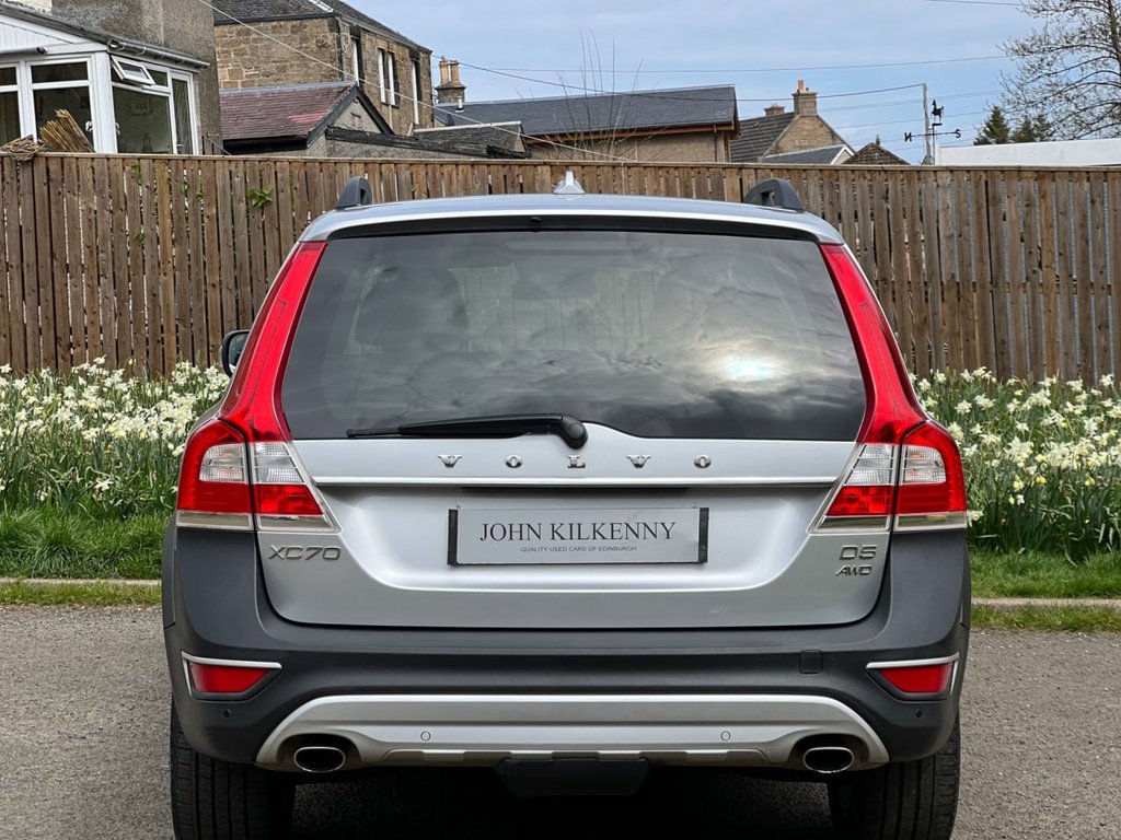 Used Volvo XC70 2013 for sale - 77539302: Photo 4