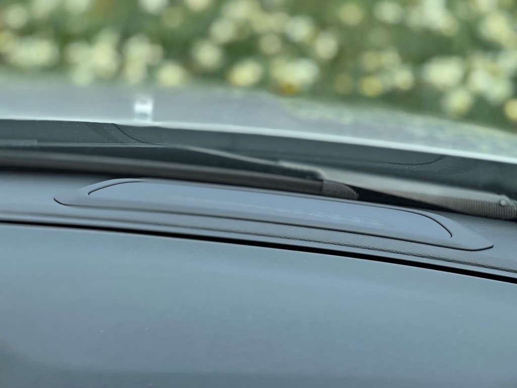 Used Volvo XC70 2013 for sale - 77539302: Photo 44