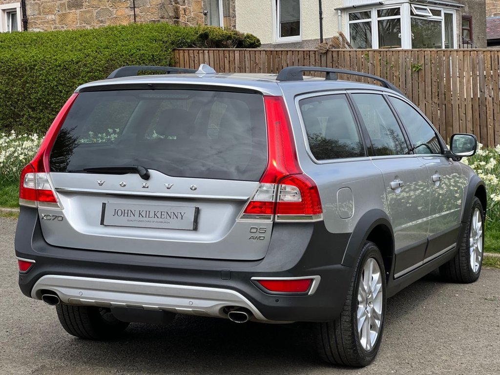 Used Volvo XC70 2013 for sale - 77539302: Photo 5