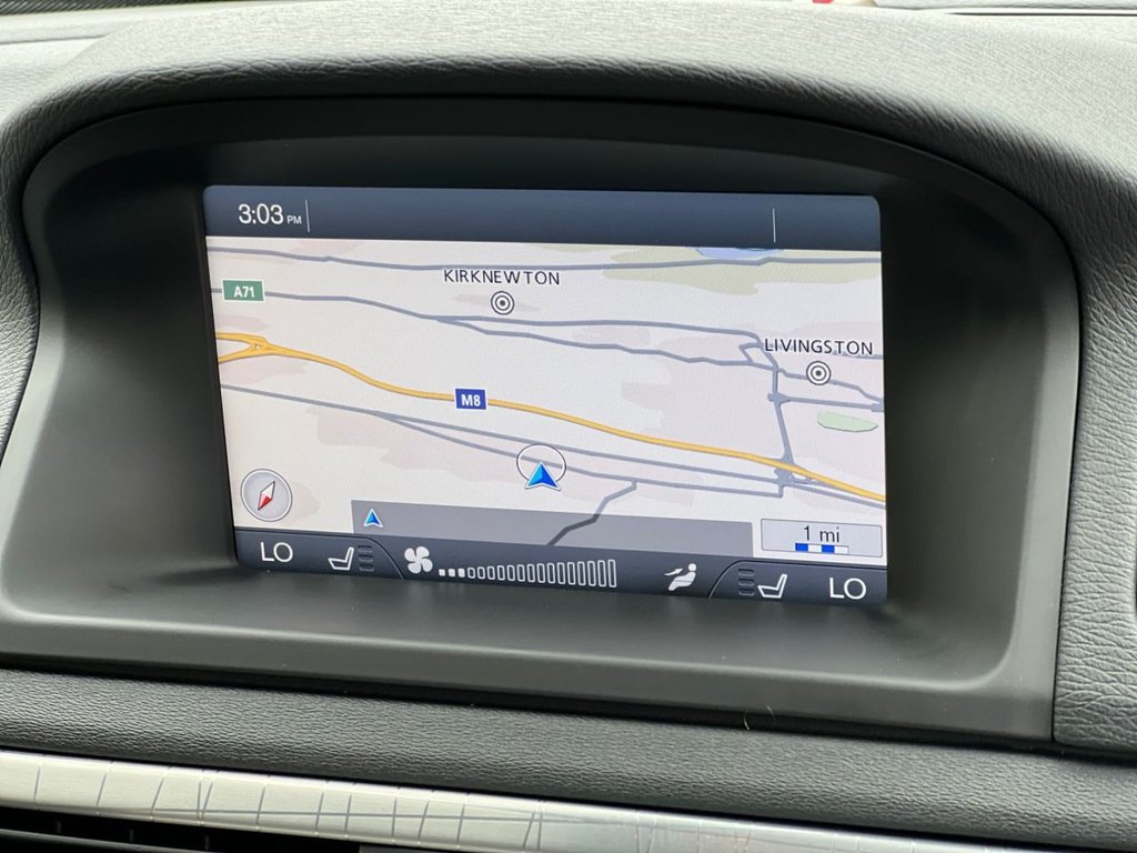 Used Volvo XC70 2013 for sale - 77539302: Photo 50