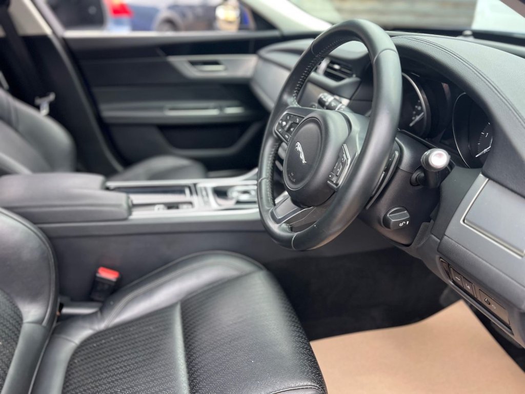 Used Jaguar XF 2017 for sale - 77539338: Photo 16