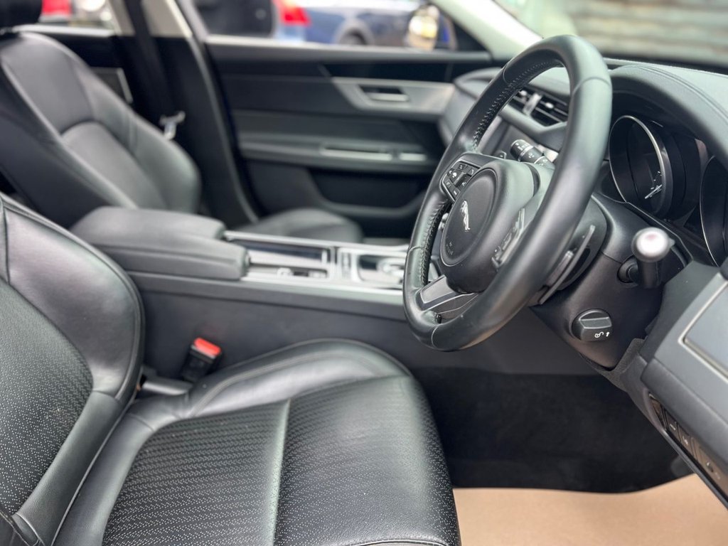 Used Jaguar XF 2017 for sale - 77539338: Photo 18