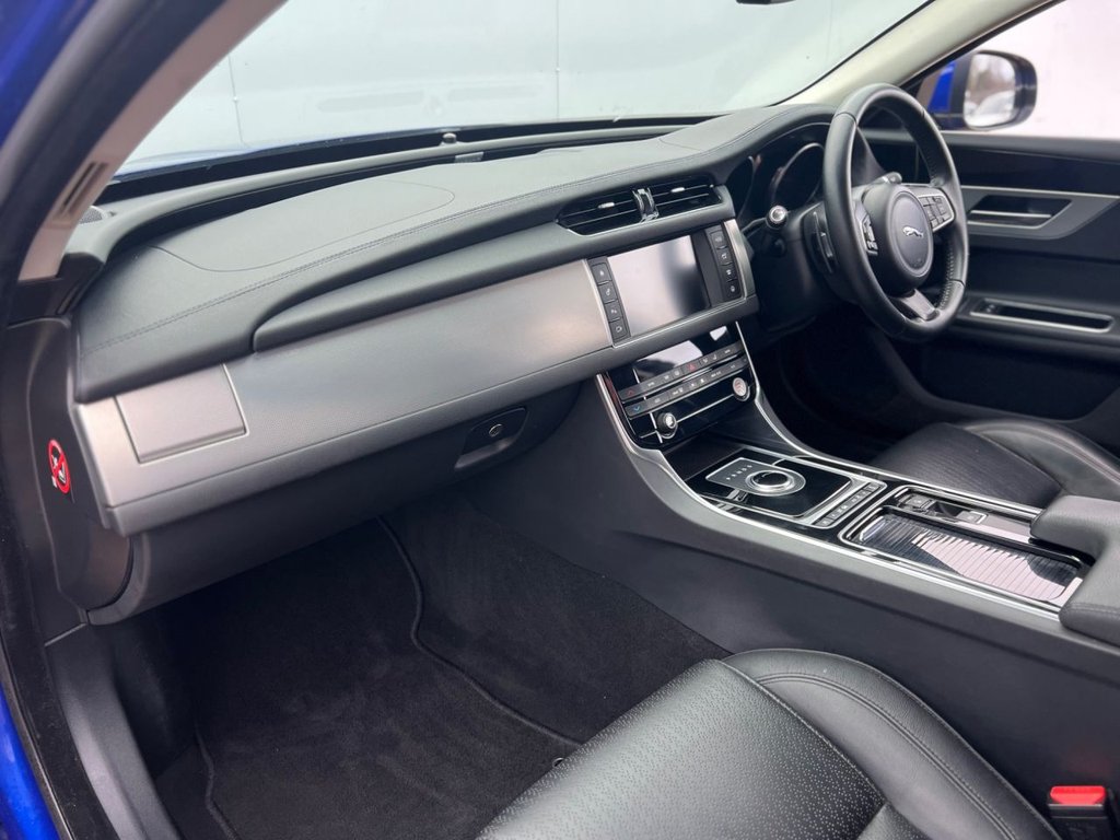 Used Jaguar XF 2017 for sale - 77539338: Photo 19