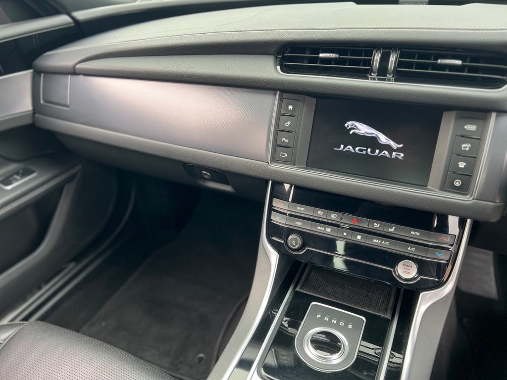 Used Jaguar XF 2017 for sale - 77539338: Photo 36