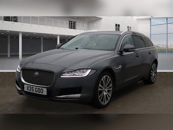 Used Jaguar XF 2018 for sale - 77594459: Photo