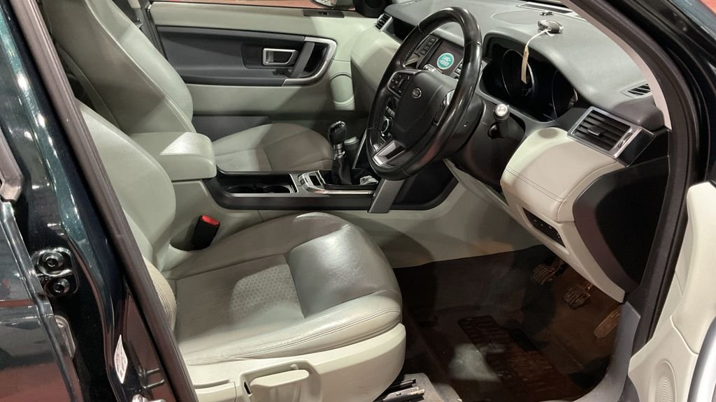 Used Land Rover Discovery Sport 2016 for sale - 77667245: Photo 7