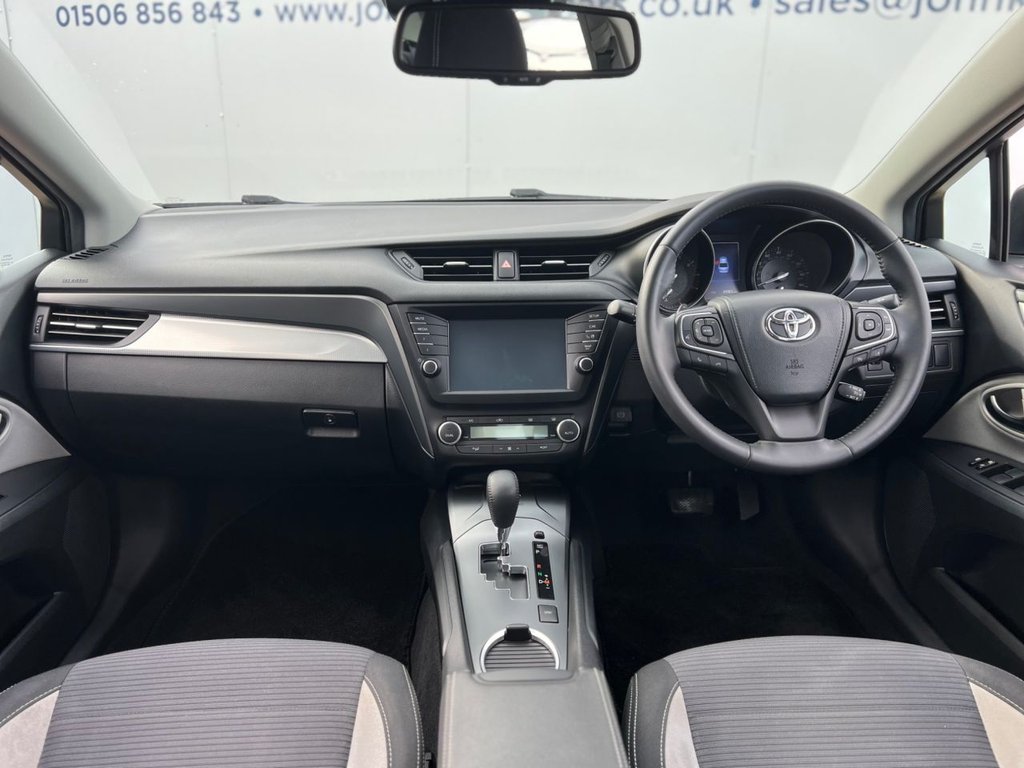 Used Toyota Avensis 2017 for sale - 77539322: Photo 27