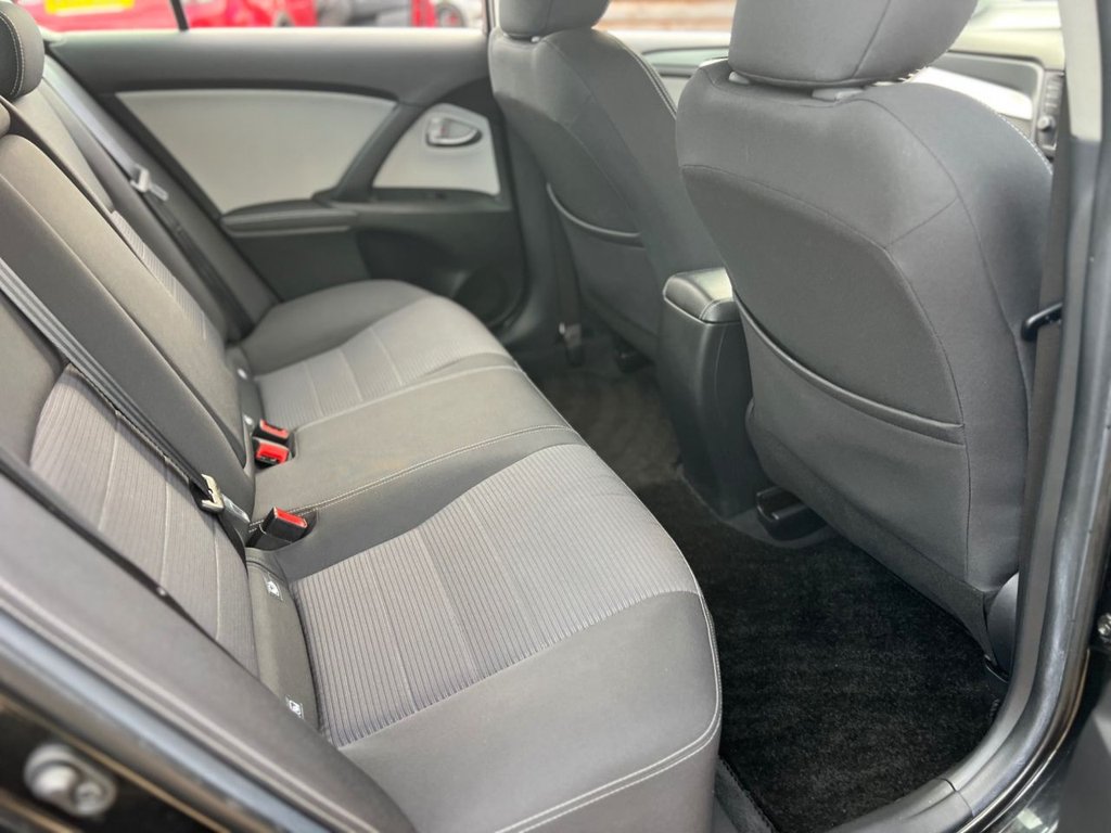 Used Toyota Avensis 2017 for sale - 77539322: Photo 30