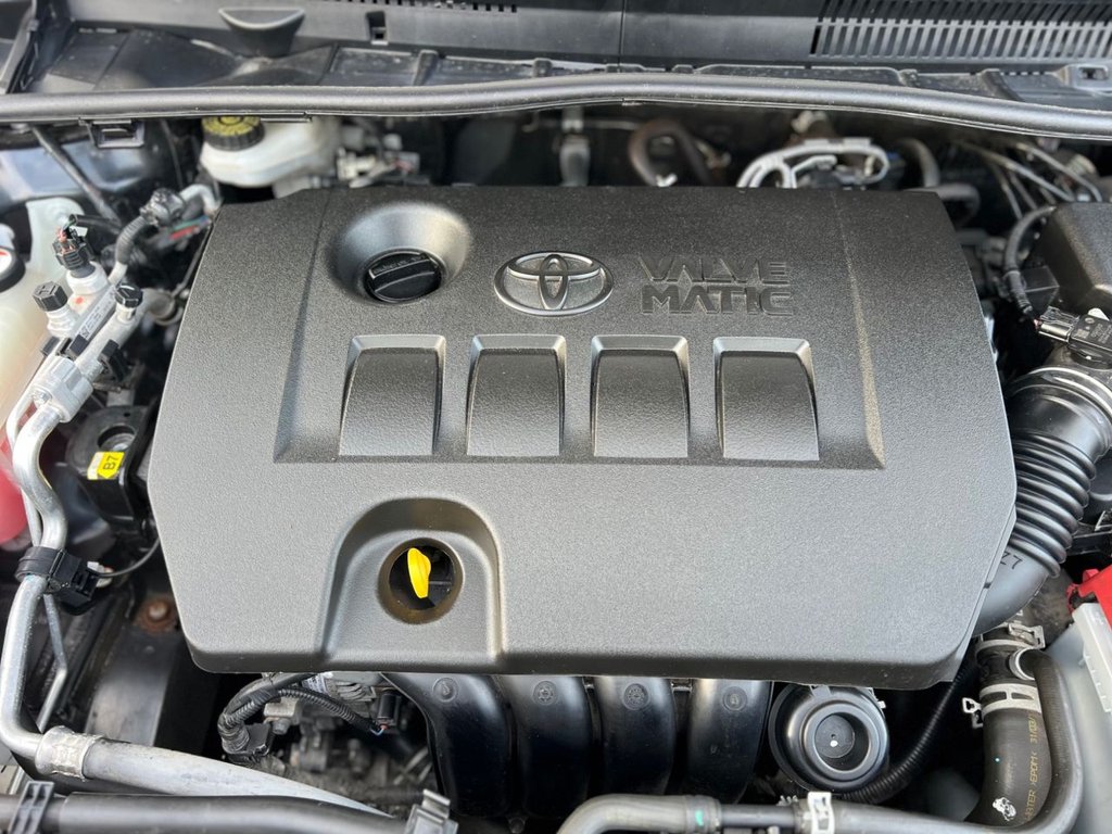 Used Toyota Avensis 2017 for sale - 77539322: Photo 6