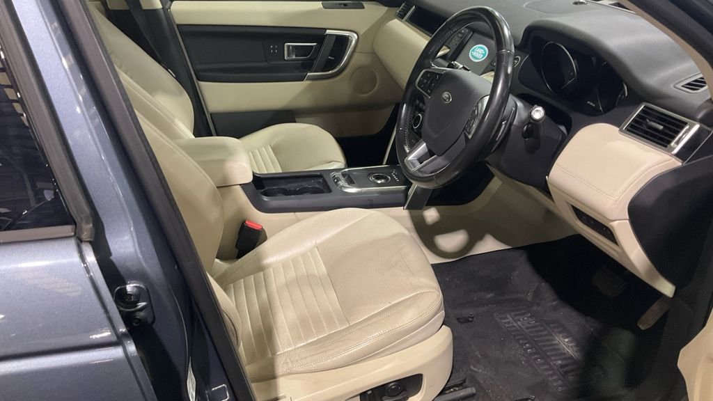 Used Land Rover Discovery Sport 2018 for sale - 77703691: Photo 7