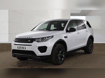 Used Land Rover Discovery Sport 2019 for sale - 78358622: Photo