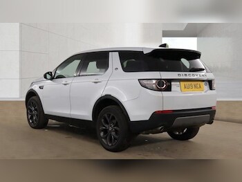 Used Land Rover Discovery Sport 2019 for sale - 78358622: Photo
