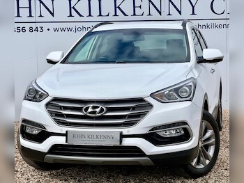 Used Hyundai Santa Fe 2017 for sale - 78003460: Photo