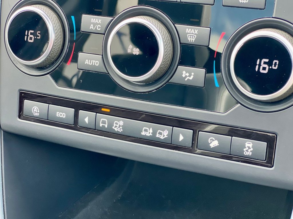 Used Land Rover Discovery Sport 2016 for sale - 77539339: Photo 46