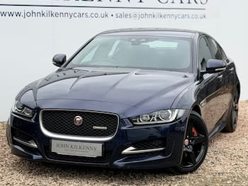 Used Jaguar XE 2017 for sale - 79861139: Photo