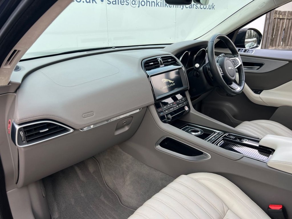 Used Jaguar F-Pace 2018 for sale - 77539333: Photo 22