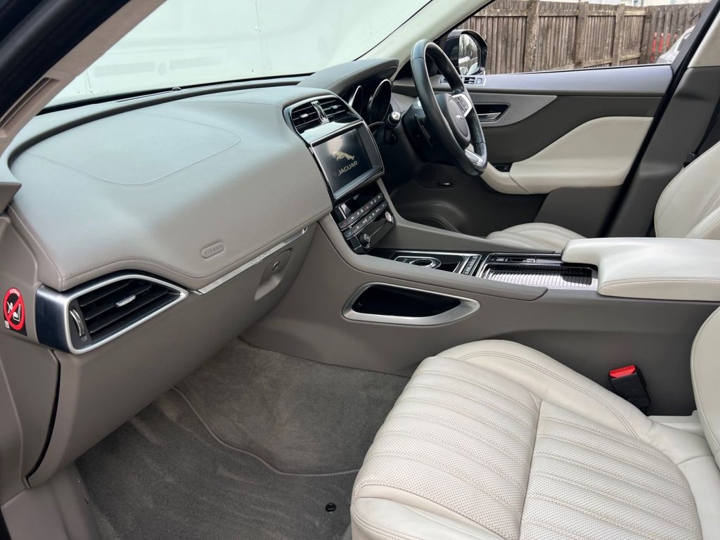 Used Jaguar F-Pace 2018 for sale - 77539333: Photo 26